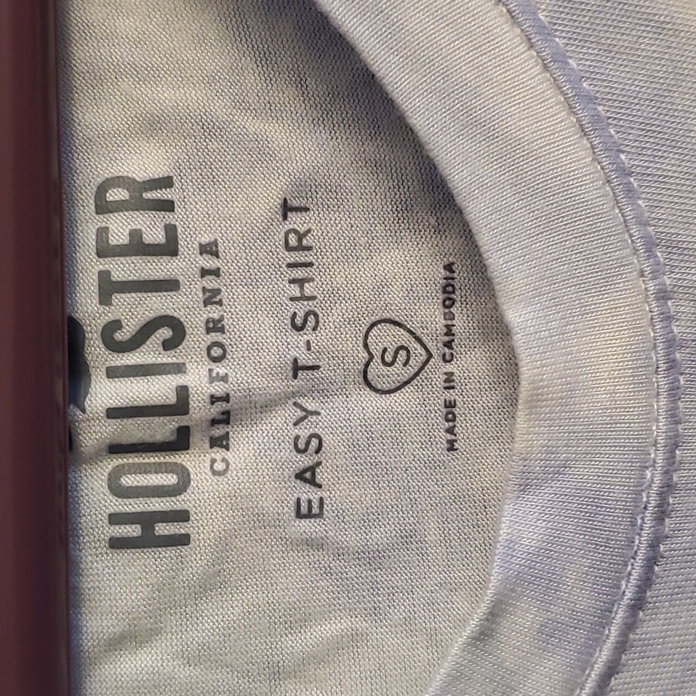 Hollister Tie Dye Curve hem Tshirt small - Picture 3 of 4